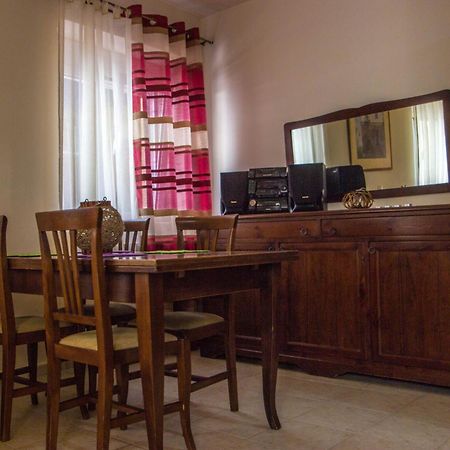 Elizabeth'S Place Heraklion Exterior foto